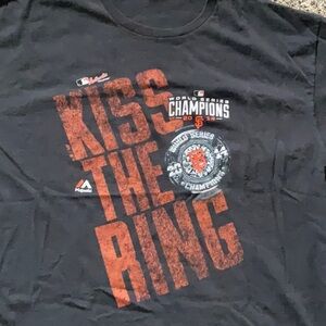 2014 SF Giants World Series Champions “KISS the Ring” T Shirt